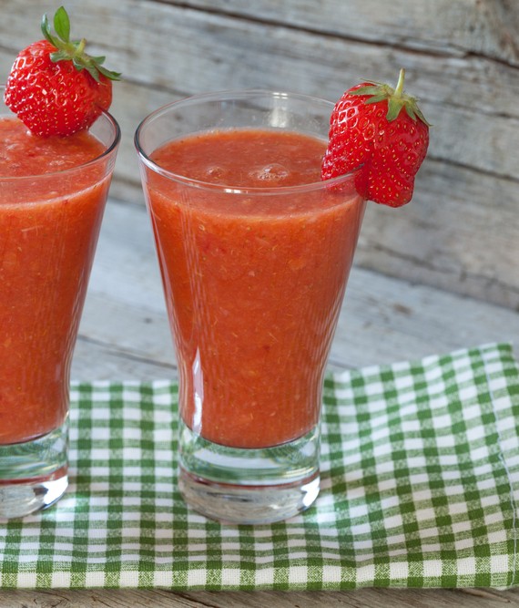 Banana Strawberry and Coconut Smoothie