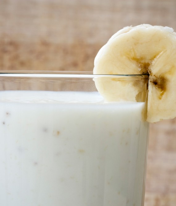 Easy Banana Coconut and Yogurt Shake