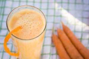 Cantaloupe Carrot and Almond Shake Recipe